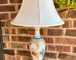 Tall Antique Flowers Lamp