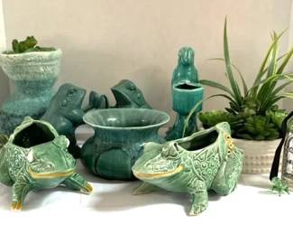 McCoy USA Pair of Frog Planters, Brush USA 1906 Vase Garden Decor