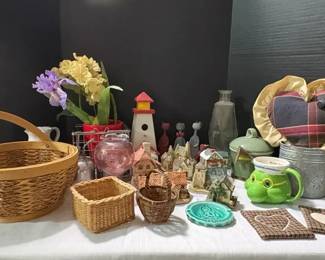 David Winter Cottages And Other Decor