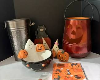 Halloween Decor
