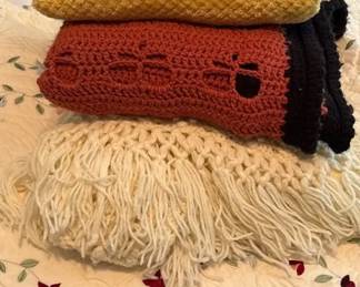 2 Queen Quilts, Macrame Throws, Chenille Throws