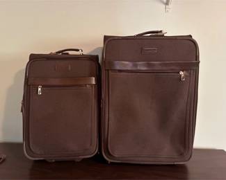 London Fog Luggage 2 Piece