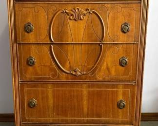 Hibriten Furniture Co Chest of Drawers