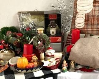 Christmas and Thanksgiving Decor