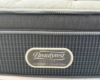 Beautyrest Luxury Firm Pillow Top Queen MattressBoxspring