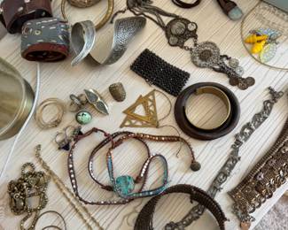 gold jewelry, silver jewelry, vintage jewelry, traditional jewelry, indian jewelry, leather work, leather jewelry