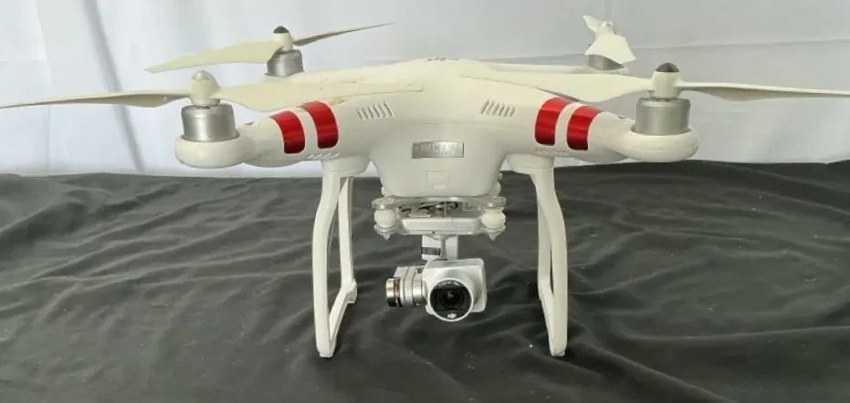 001 DJI Phantom Drone