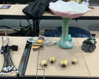 Yard Art, Lights Bird Bath