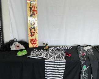 Halloween Costumes Decor