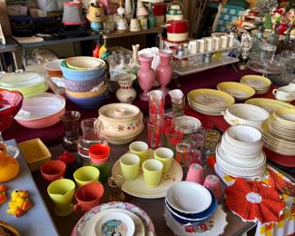 Vintage Kitchen wares 