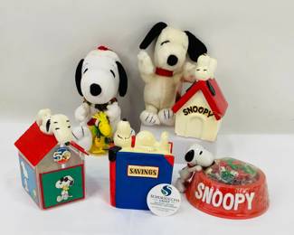 Snoopy Doghouse Collection