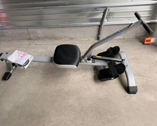 Stamina InMotion Rowing Machine