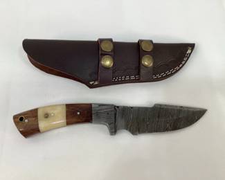 The Bone Collector Damascus Hunting Knife