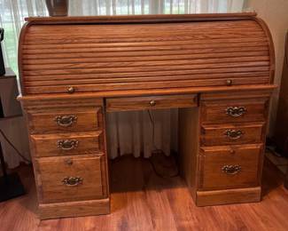Solid Oak Wood Roll Top Desk