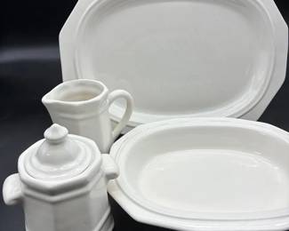 White Serving 5 Piece Set