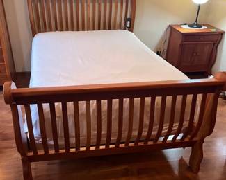 003 Amish Adjustable Bed Frame w/Solid Oak Wood Full Size Head & Footboard