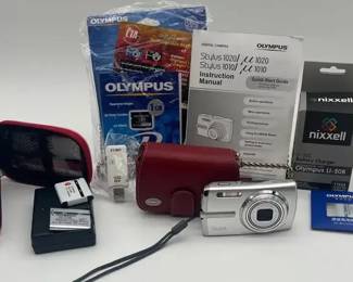 Olympus Stylus 1020 Digital Camera