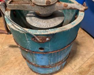 White Mountain Ice Cream Freezer