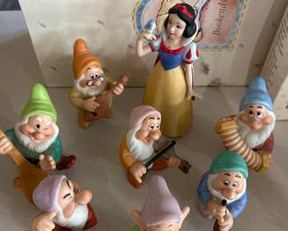 SnowWhite figures