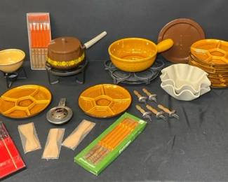 Landert Pottery Fondue Plates, Pot And Pampered Chef Pottery Bowls