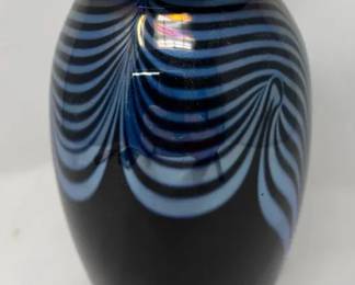 Robert Eickholt Signed Glass Vase