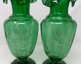 Antique Victorian Green Glass Vase