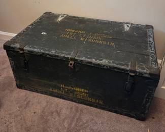 WWII USMC Footlocker