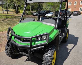 2024 John Deere XUV560E UTV w/ under 300hrs 