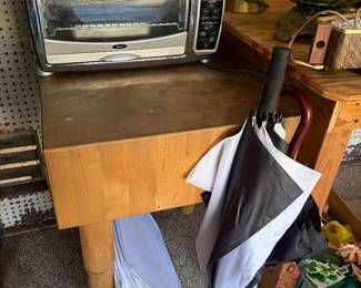 Butcher block Island. Oster 6-Slice Digital Convection Toaster Oven