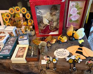 Porcelain doll. Bumblebee collectibles.