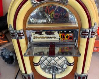 Jukebox radio
