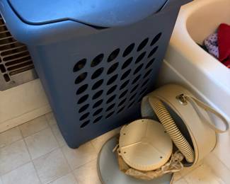 Laundry basket