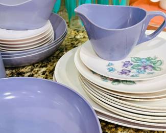 Vintage Mar-crest/Royalton Inc melmac dishes, dinnerware plates lavender & "Violet Corsage"