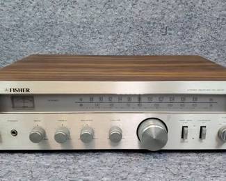 TZ002 1978 Fisher MC2000 Stereo Receiver