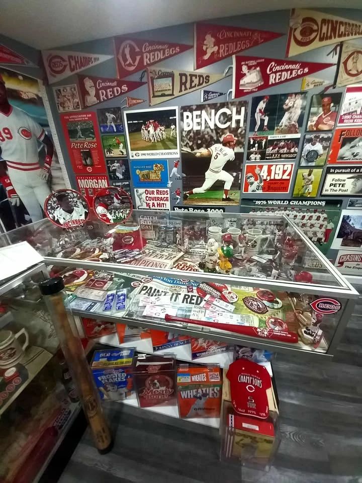 Cincinnati Reds Collection and more AUCTION starts on 6/6/2026