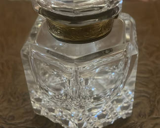 Lot 107: Leaded Crystal Ink Well 19th Cut Glass and Gold Gilt