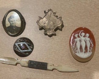 Lot 5: Ladies Antique Pins Brooch Button & Nail File