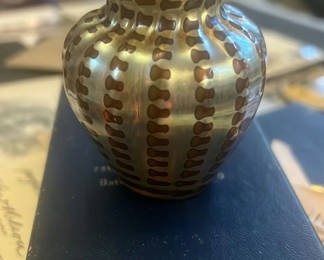 Lot 154: Aurene Glass Short Vase Marked Tiffany