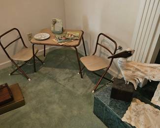 Vintage child's table & chairs &driftwood pelican 