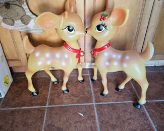 Cracker Barrel Vintage Blow Mold Reindeer 