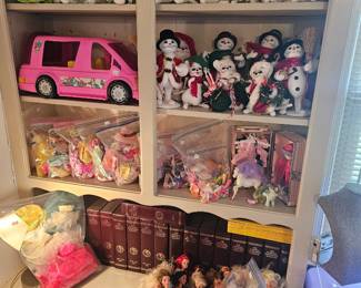 Barbie and ither dolls, clothing, van and accessories, Annalee dolls.
