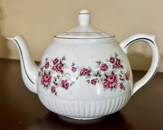 Ellgreave Ironstone tea pot.  Made in England.