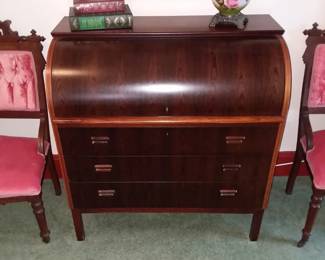 Lovely Art Deco rolltop desk 