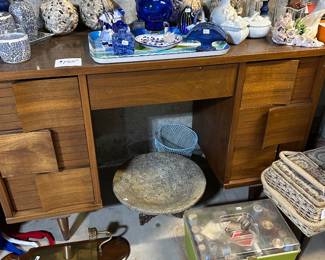 1960'S MCM JOHNSON CARPER DESK