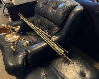 LEATHER CHAIR WITH OTTOMAN