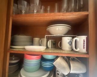 Dishes & mugs