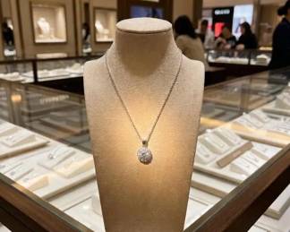 AAA+ Certified Natural Gemstone Quality, with a Certificate of Authenticity from the Manufacturer.