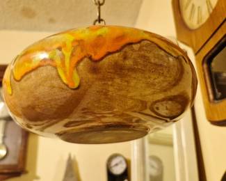 MCM GLAZED CERAMIC HANGING ASHTRAY