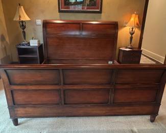 Henredon King bed frame 