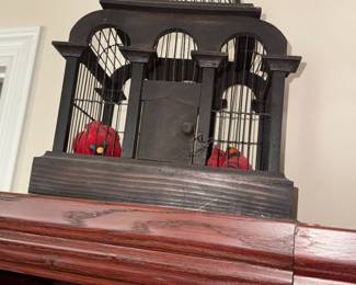 Decorative birdhouse 